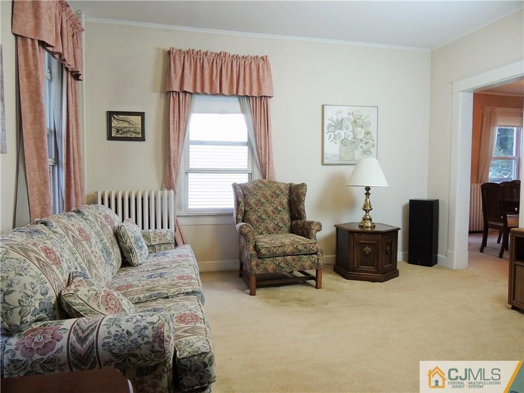 70 Riva Avenue Milltown, NJ 08850 - Photo 4 of 23 Gallery Image 4