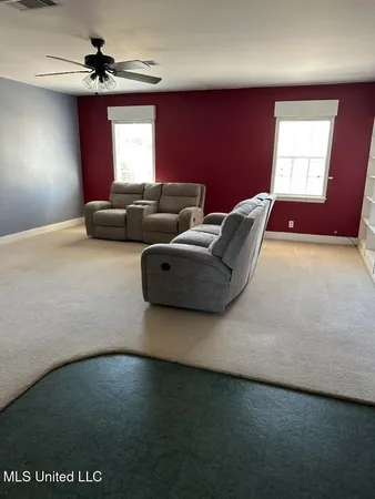 $239,900 | 2 Alta Vista Circle, Greenwood, MS 38930