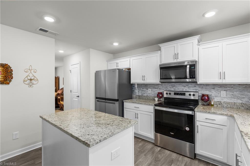 6729 Capstone Court Rural Hall, NC 27045 - Photo 11 of 38