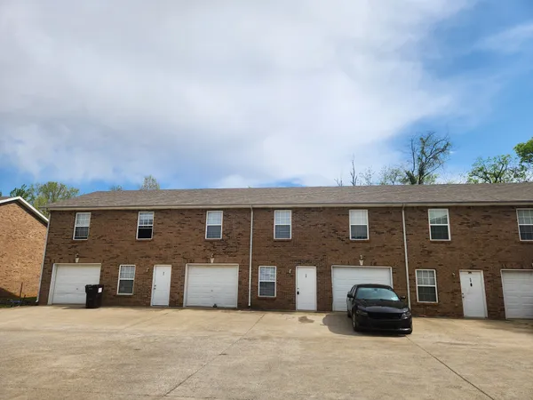 $1,095 | 535 Lafayette Road, Unit F1, Clarksville, TN 37042