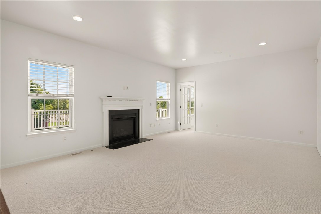 84 Elmcrest Rise Henrietta, NY 14586 - Photo 17 of 47 Gallery Image 17