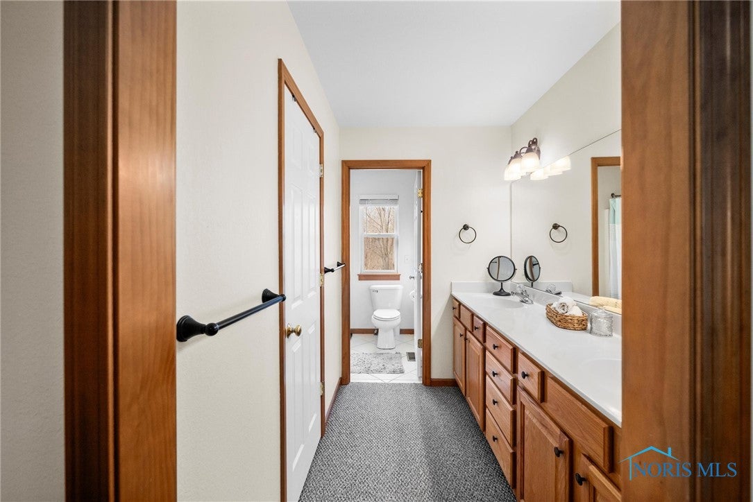 820 Weatherstone Road Holland, OH 43528 - Photo 40 of 48 Gallery Image 40