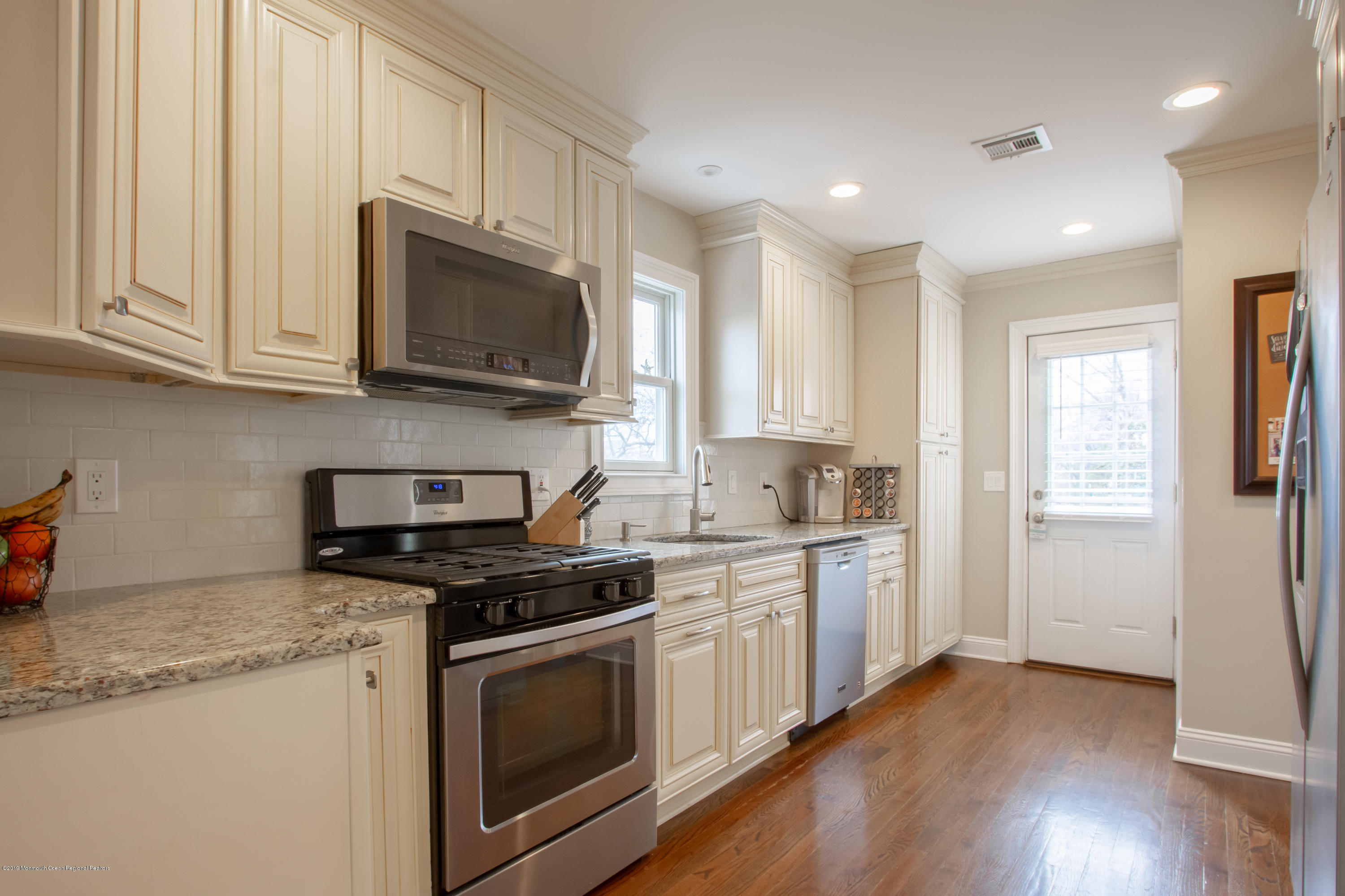 18 Catherine Street Long Branch, NJ 07740 - Photo 13 of 27 IMG_0952-HDR