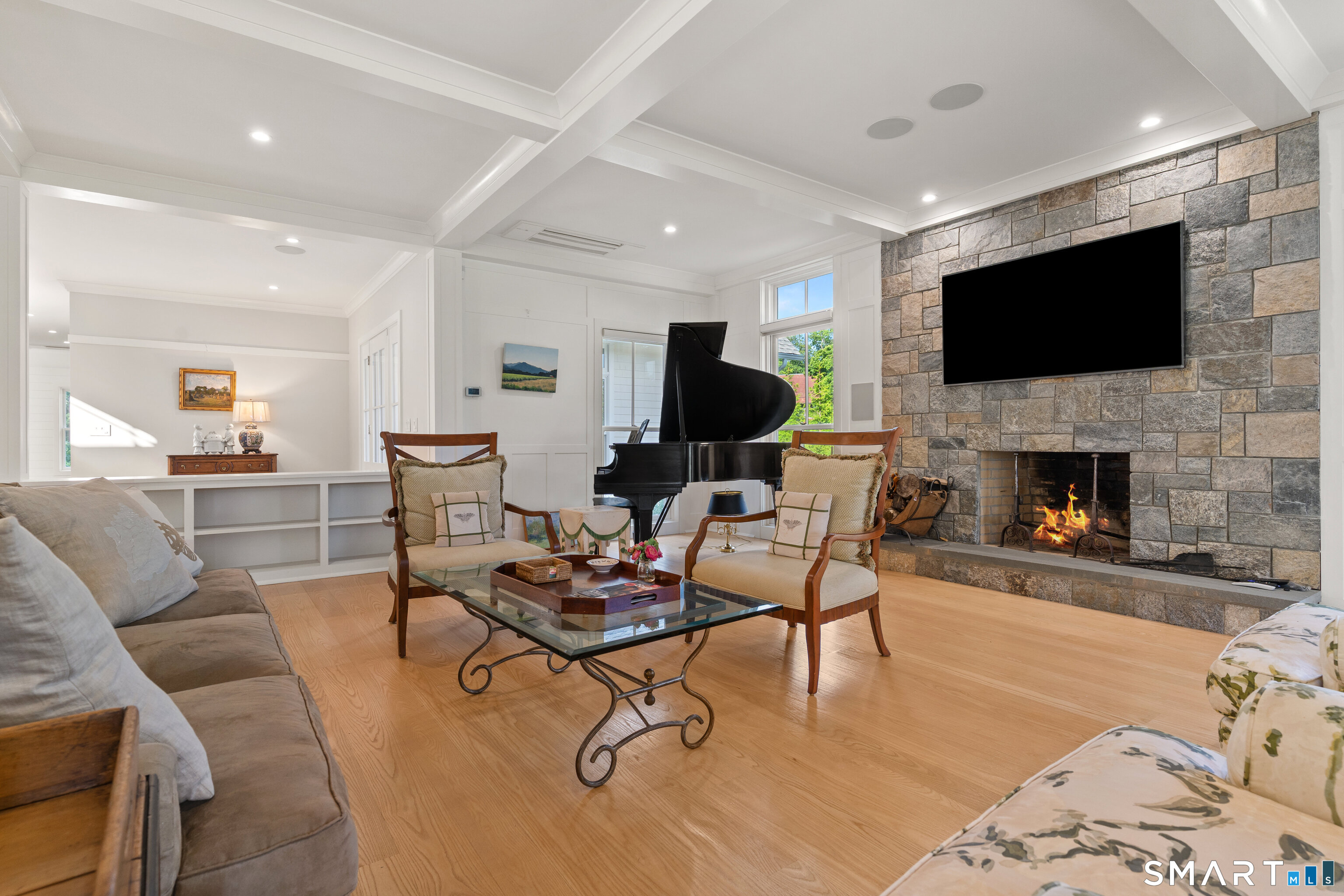 244 Pine Orchard Road Branford, CT 06405 - Photo 8 of 36