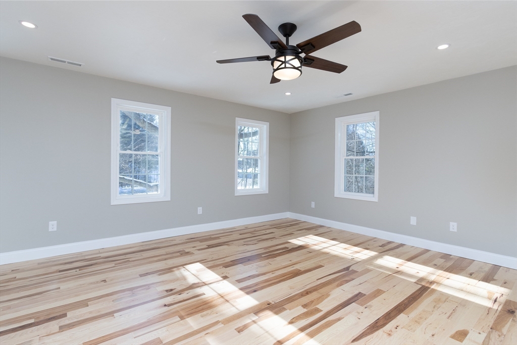 209 North Spencer Road Spencer, MA 01562 - Photo 27 of 40 Gallery Image 27