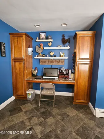 $395,000 | 9 Flamingo Way, Toms River, NJ 08757