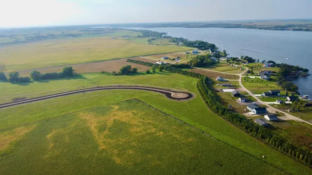 $69,900 | Lot 13 Oak Creek Circle, Big Stone City, SD 57216