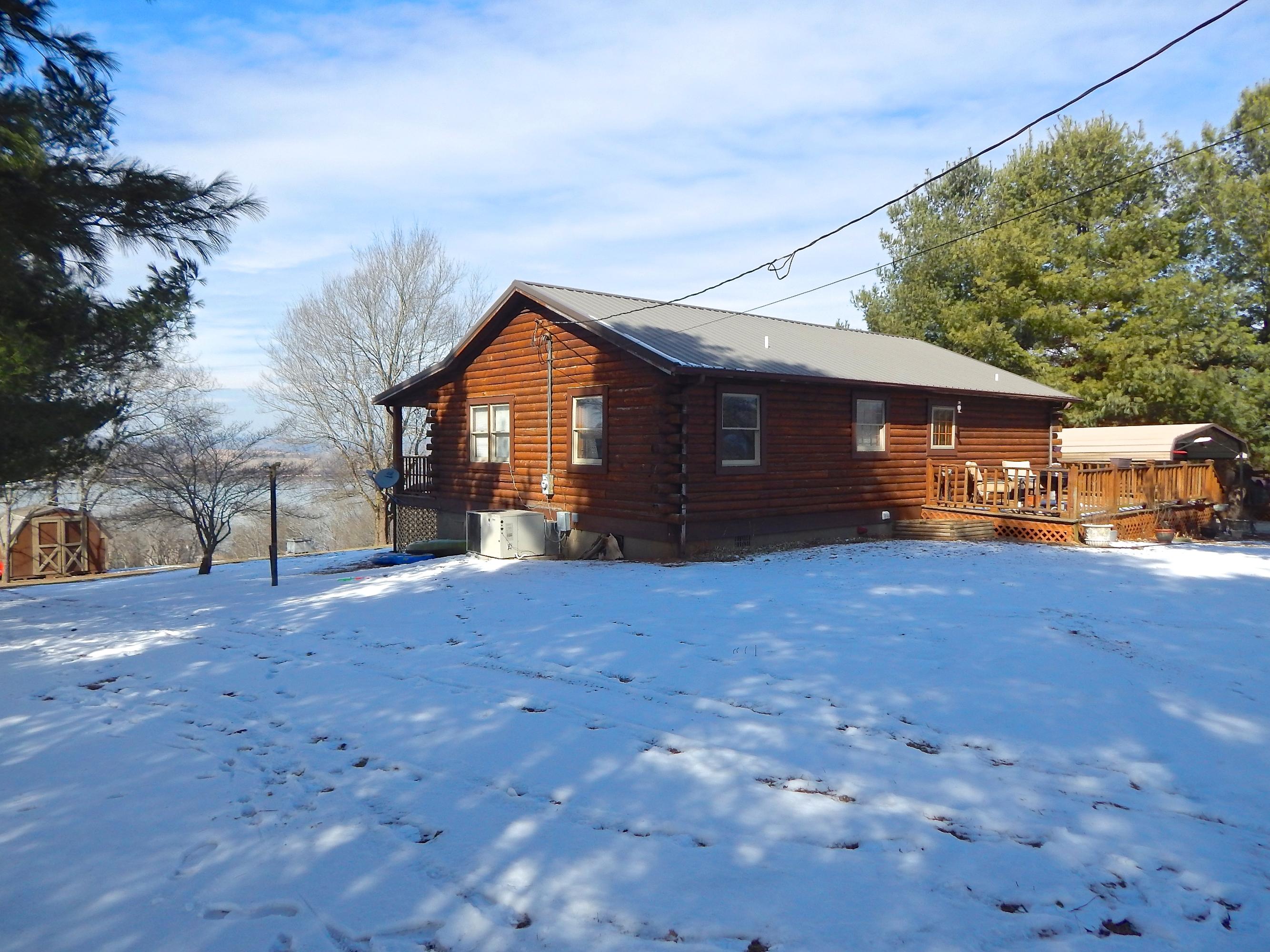 136 Morris Road Kingston, TN 37763 - Photo 4 of 21 DSCN1352