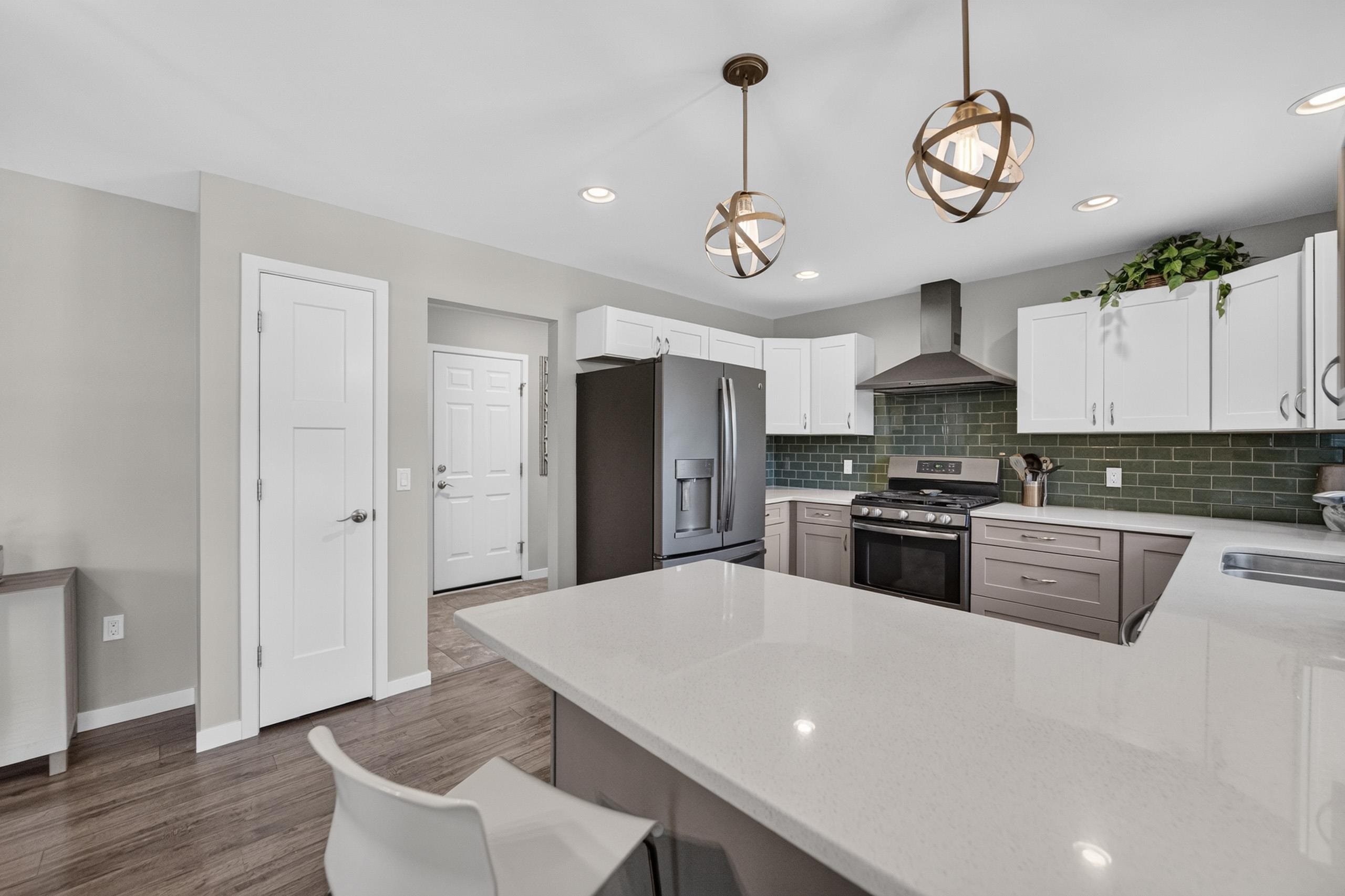 716 Holy Cross Way Madison, WI 53704 - Photo 13 of 35 Gallery Image 13