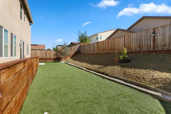 $895,000 | 2051 Camden Street, Hollister, CA 95023