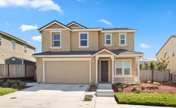 $895,000 | 2051 Camden Street, Hollister, CA 95023