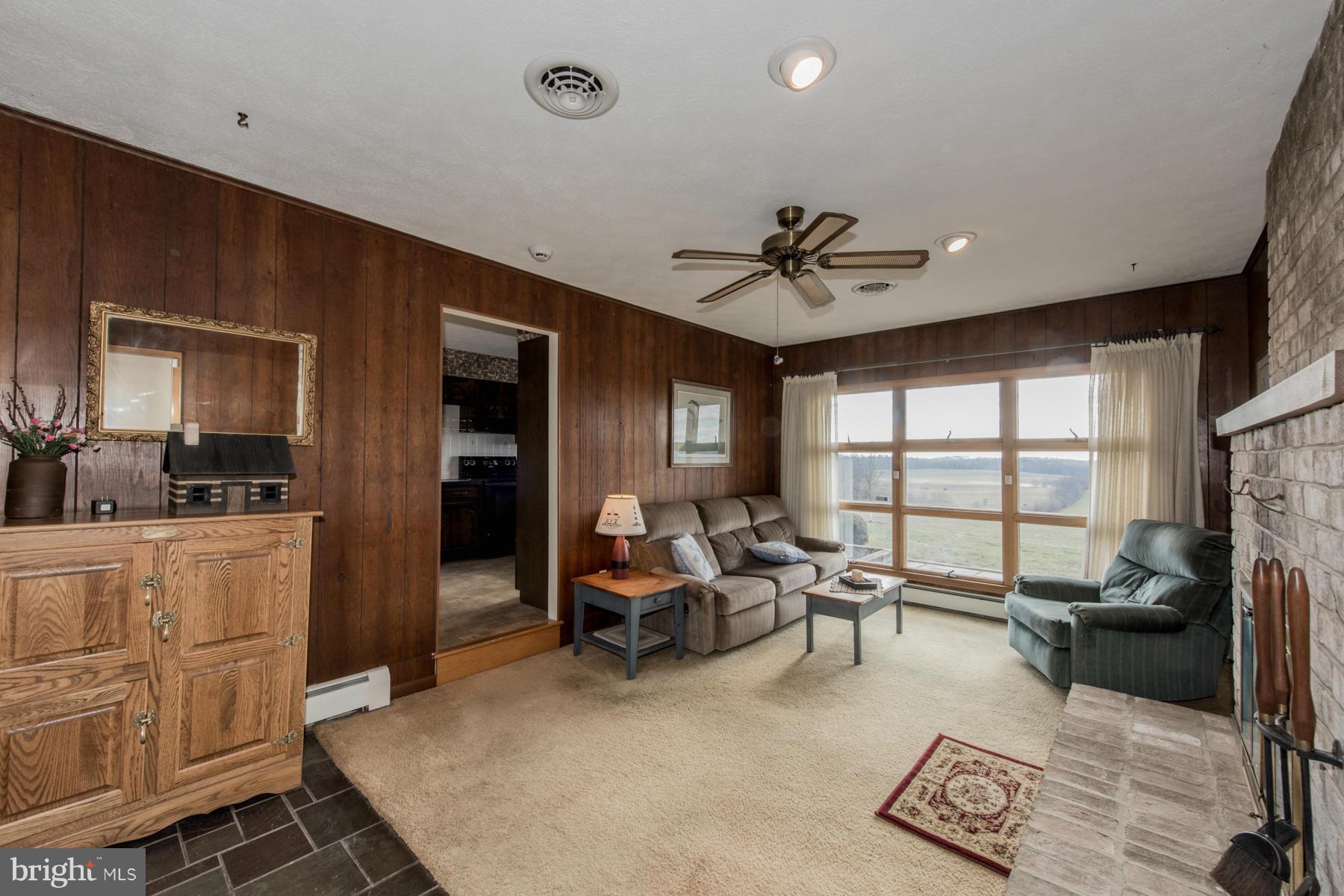 1849 Ridge Road Westminster, MD 21157 - Photo 9 of 29 Family Room