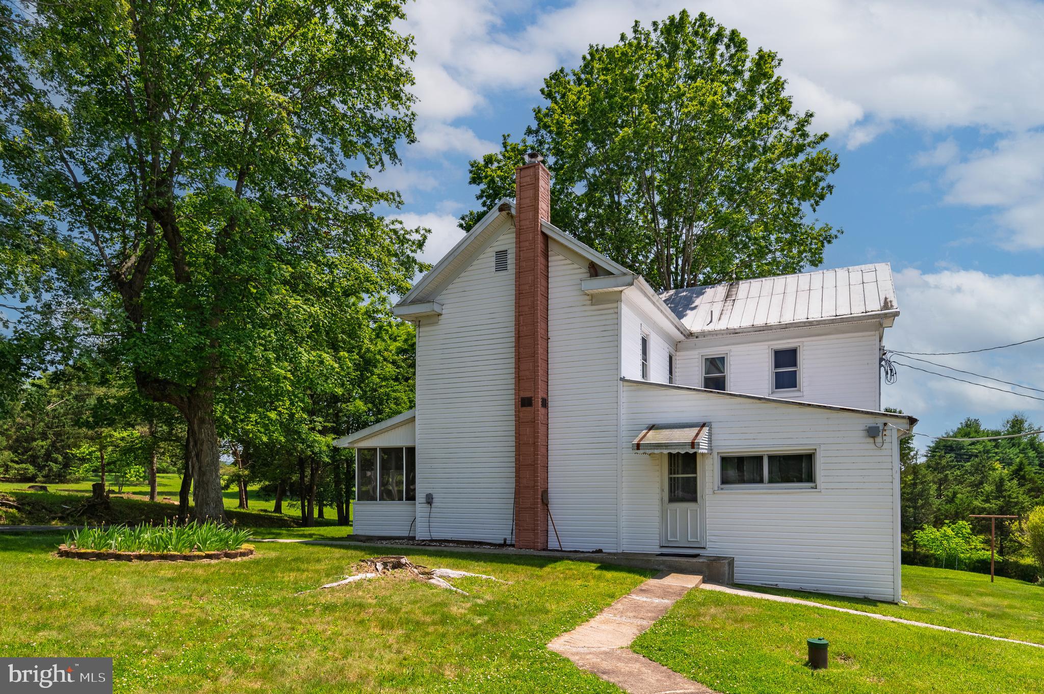 1499 Pious Ridge Road Berkeley Springs, WV 25411 - Photo 21 of 47 Gallery Image 21