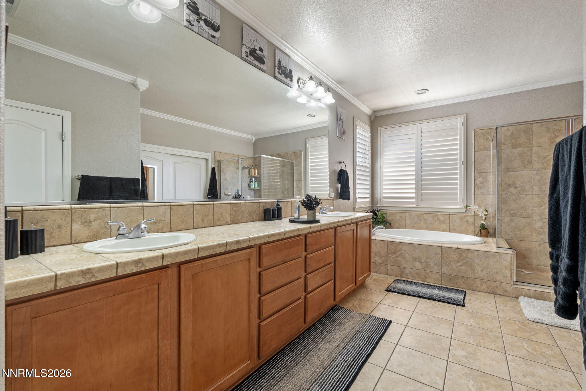 14010 Tagor Road Reno, NV 89521 - Photo 16 of 26 37-web-or-mls-DSC08284