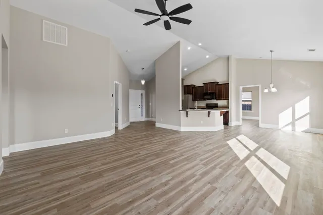 $269,900 | 214 Golden Pond Court, Roebuck, SC 29376