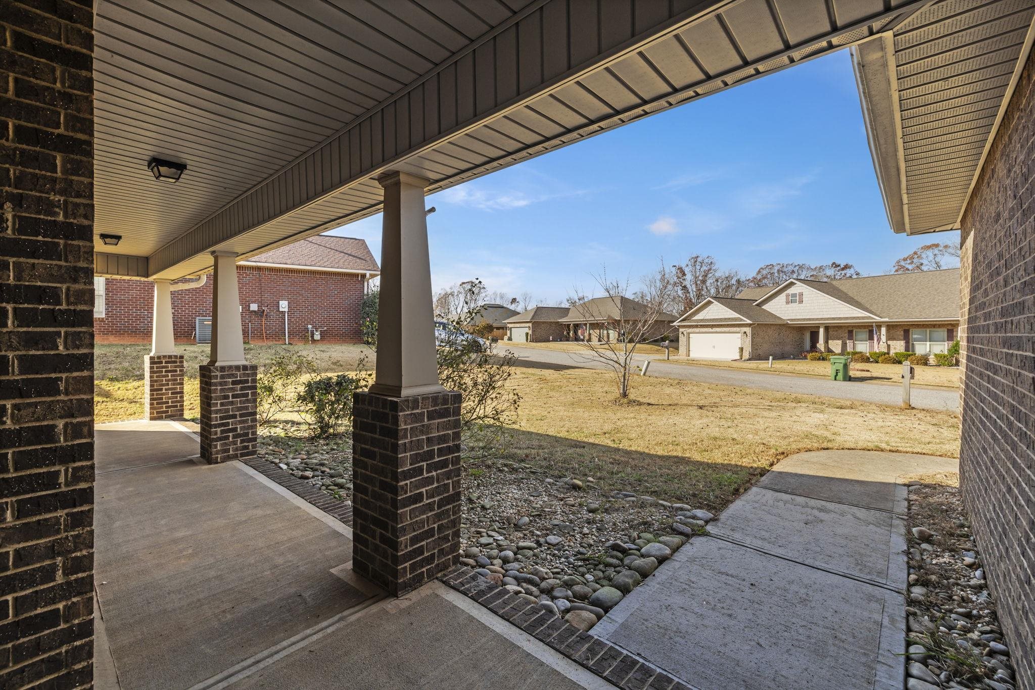 214 Golden Pond Court Roebuck, SC 29376 - Photo 3 of 28