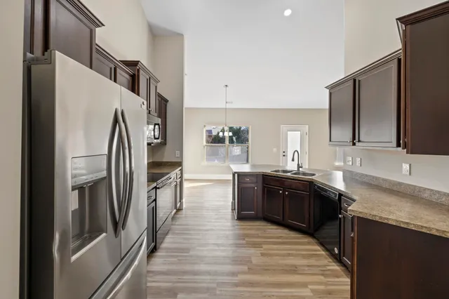 $269,900 | 214 Golden Pond Court, Roebuck, SC 29376