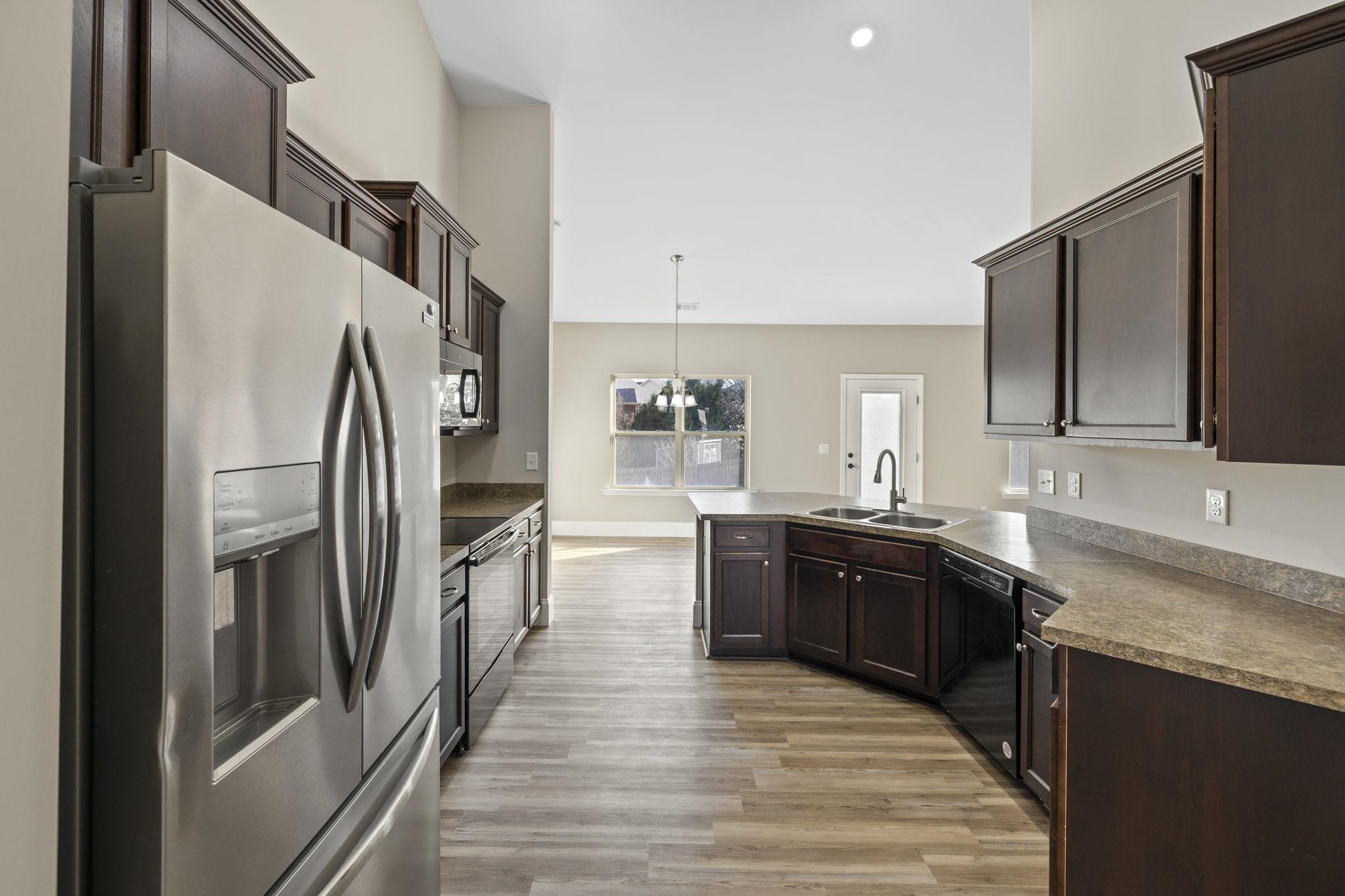 214 Golden Pond Court Roebuck, SC 29376 - Photo 5 of 28