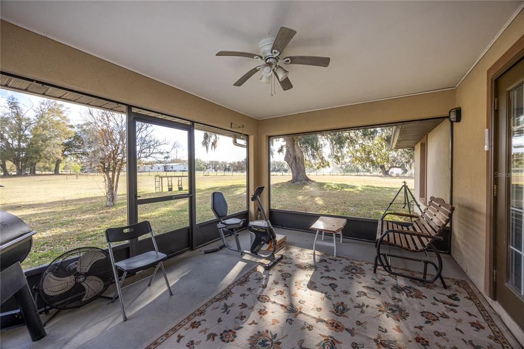 327 Southwest Timuqua Terrace Fort White, FL 32038 - Photo 24 of 36