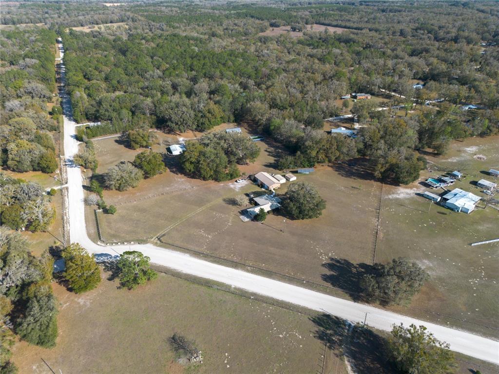 327 Southwest Timuqua Terrace Fort White, FL 32038 - Photo 35 of 36