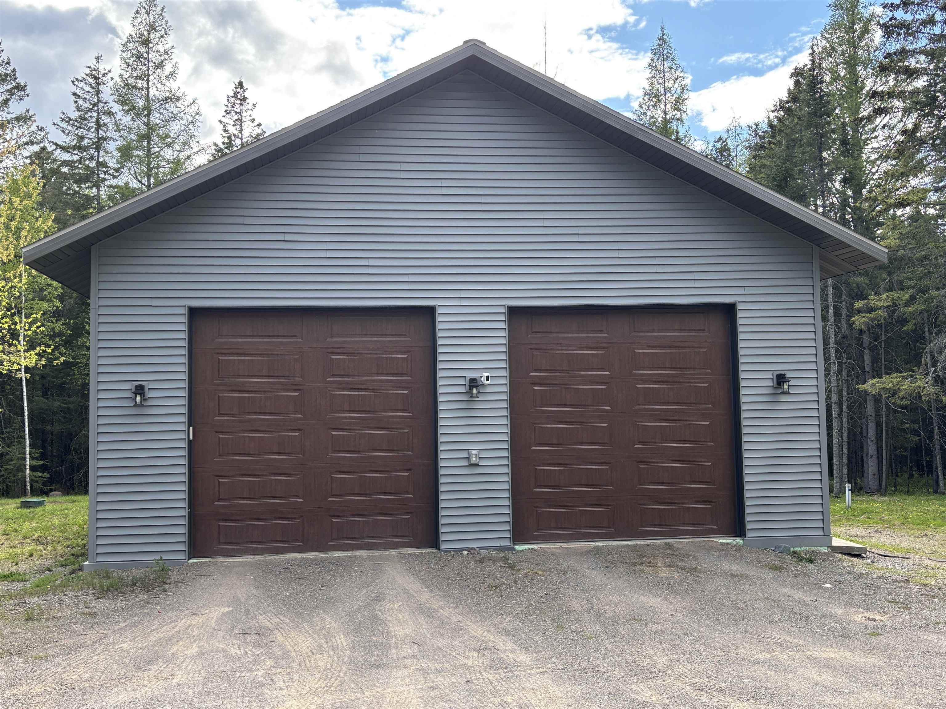 7238 Morris Thomas Road Cloquet, MN 55720 - Photo 19 of 27 View of detached garage