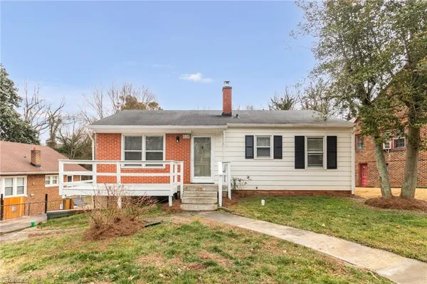 $189,900 | 828 Circle Drive, High Point, NC 27262