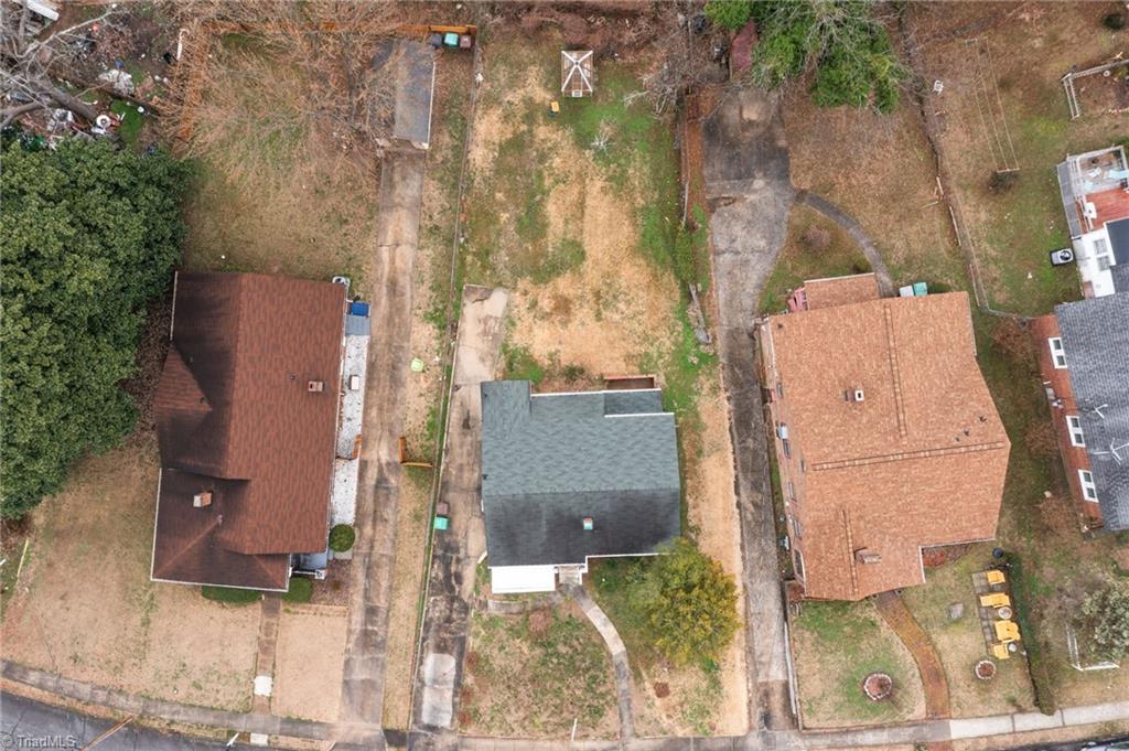 828 Circle Drive High Point, NC 27262 - Photo 28 of 34