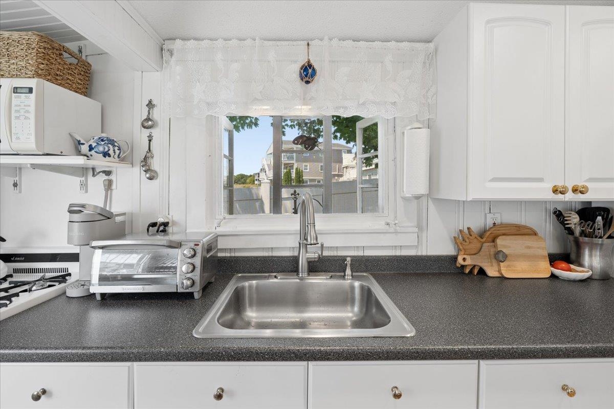 515 Winnacunnet Road, Unit 8 Hampton, NH 03842 - Photo 20 of 36