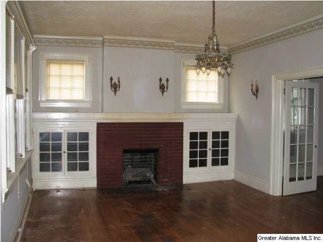 408 Brignoli Street Talladega, AL 35160 - Photo 3 of 17