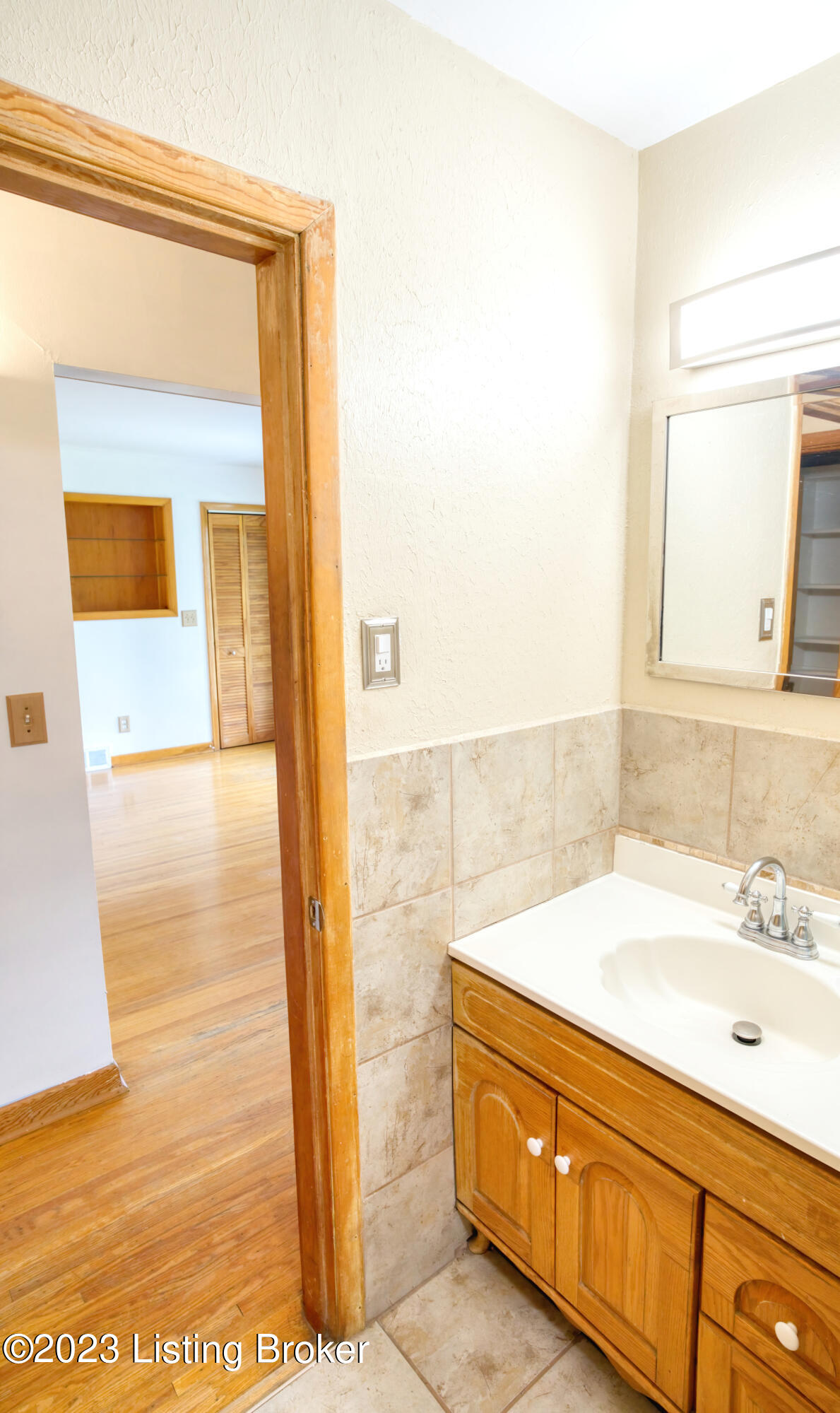 4801 Clarmar Road Louisville, KY 40299 - Photo 42 of 47 FIT PIX 3570-1890 5100-2700__DSC2626-DeN