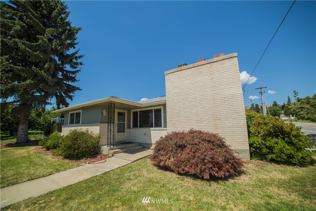 902 Easy Street Wenatchee, WA 98801 - Photo 18 of 21 Gallery Image 18