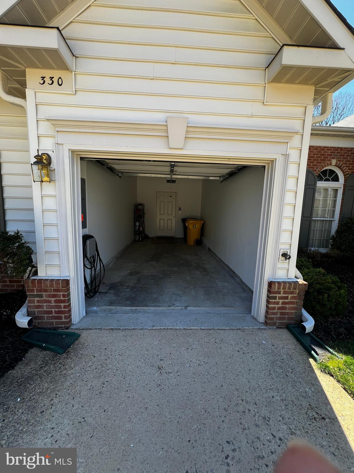 330 Colony Point Place Edgewater, MD 21037 - Photo 23 of 27