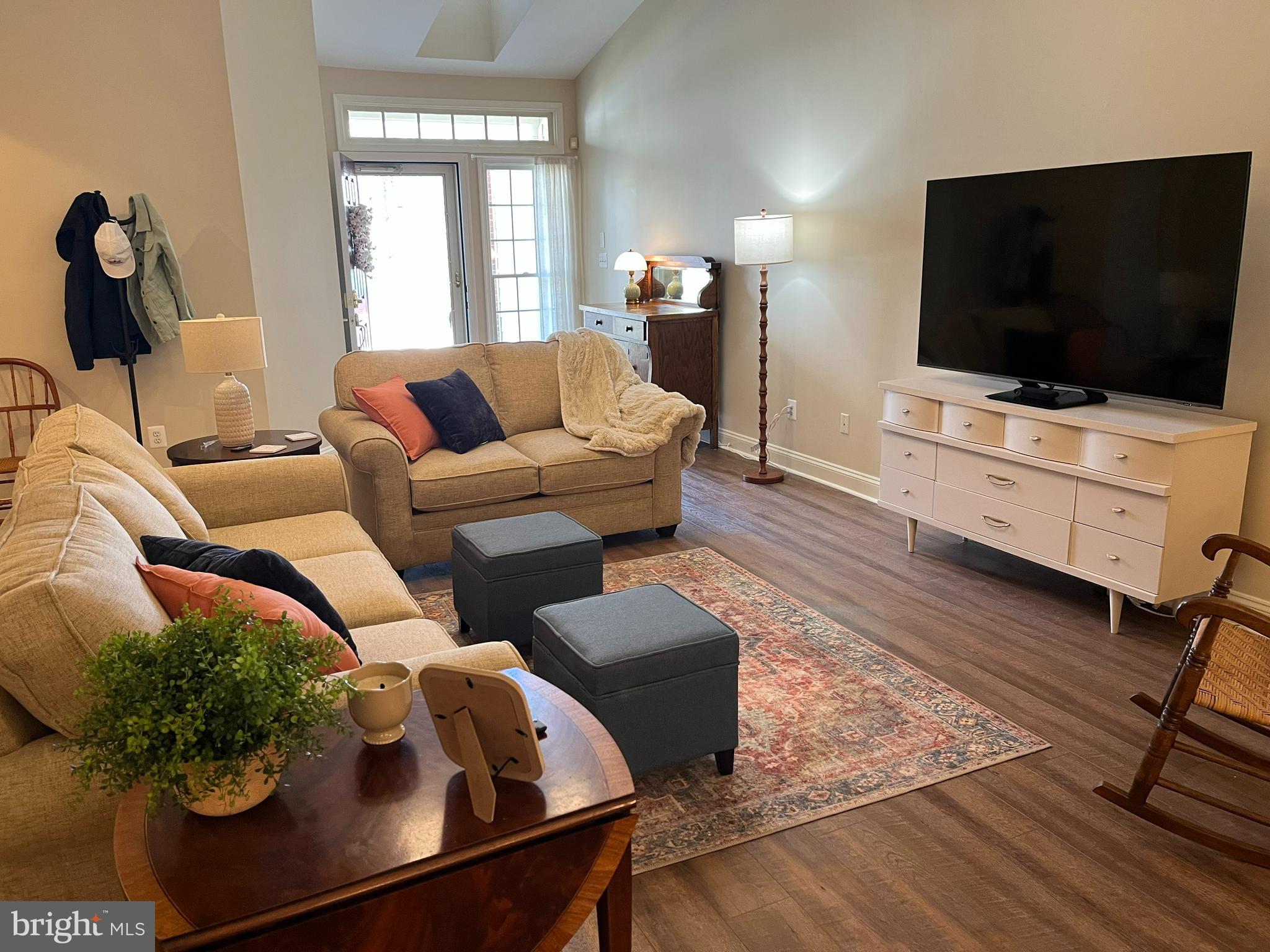 330 Colony Point Place Edgewater, MD 21037 - Photo 8 of 57 a living room with furniture and a flat screen tv