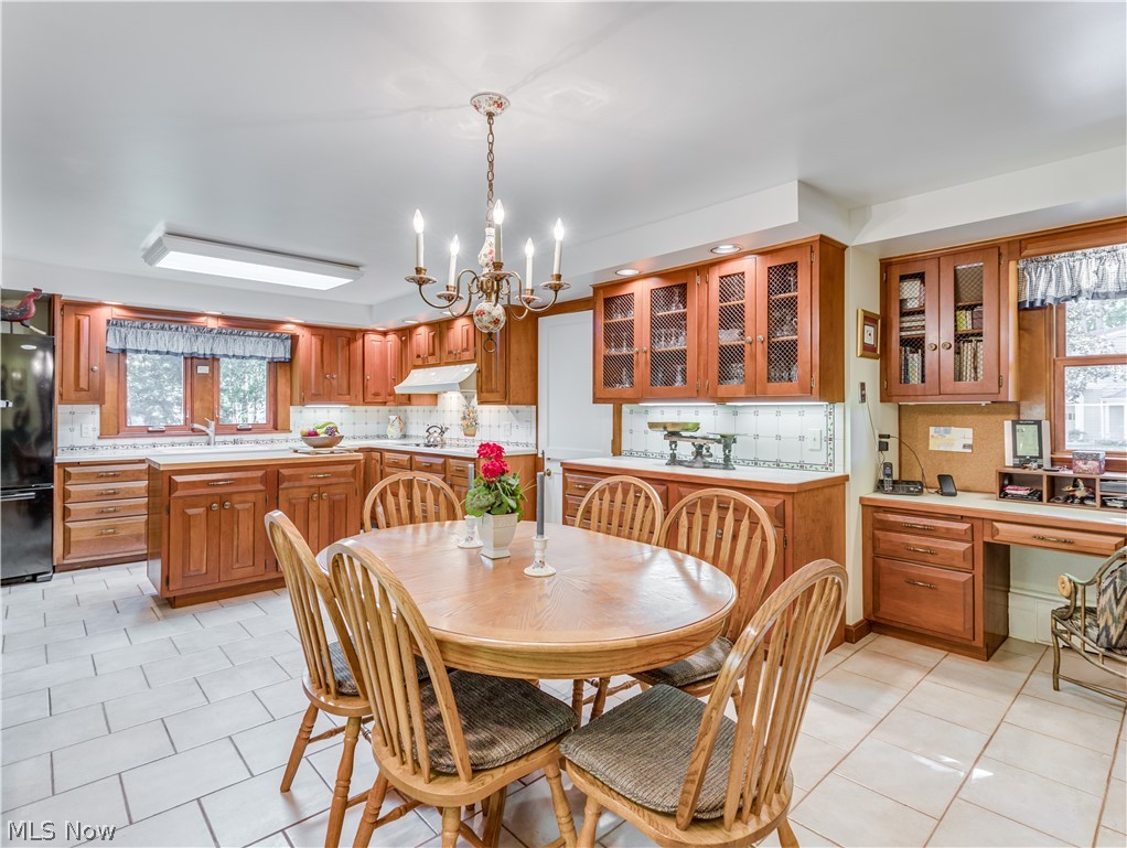 9715 Smith Road Willoughby, OH 44094 - Photo 14 of 35 Gallery Image 14