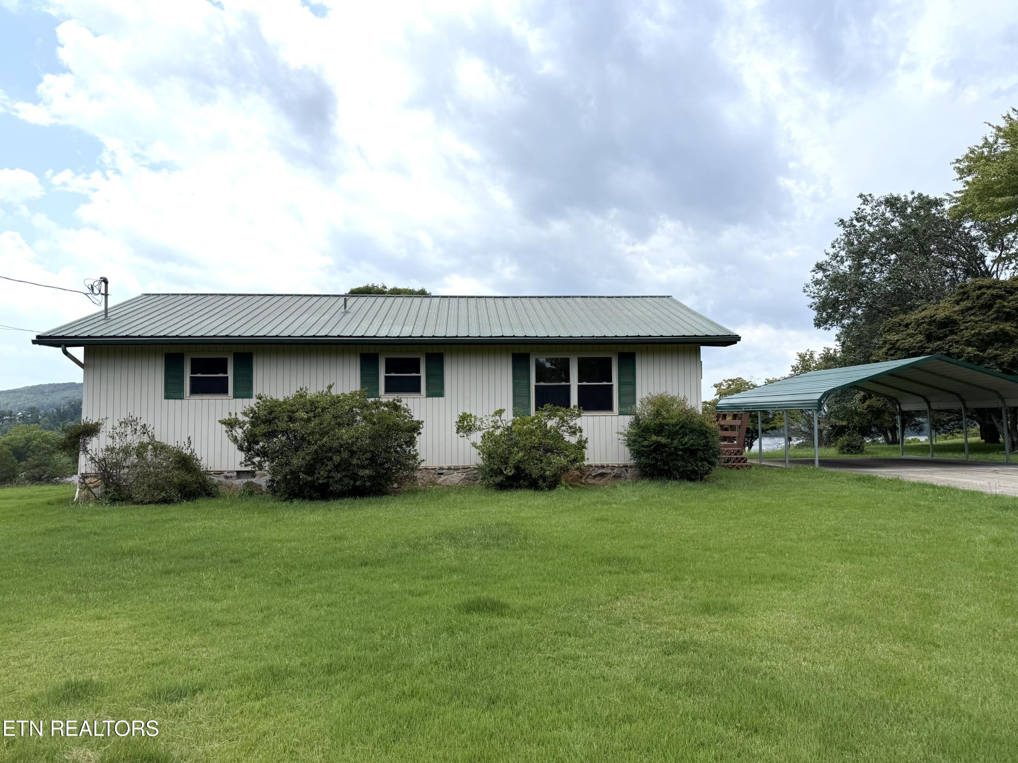 152 Morris Road Kingston, TN 37763 - Photo 1 of 21 Gallery Image 1