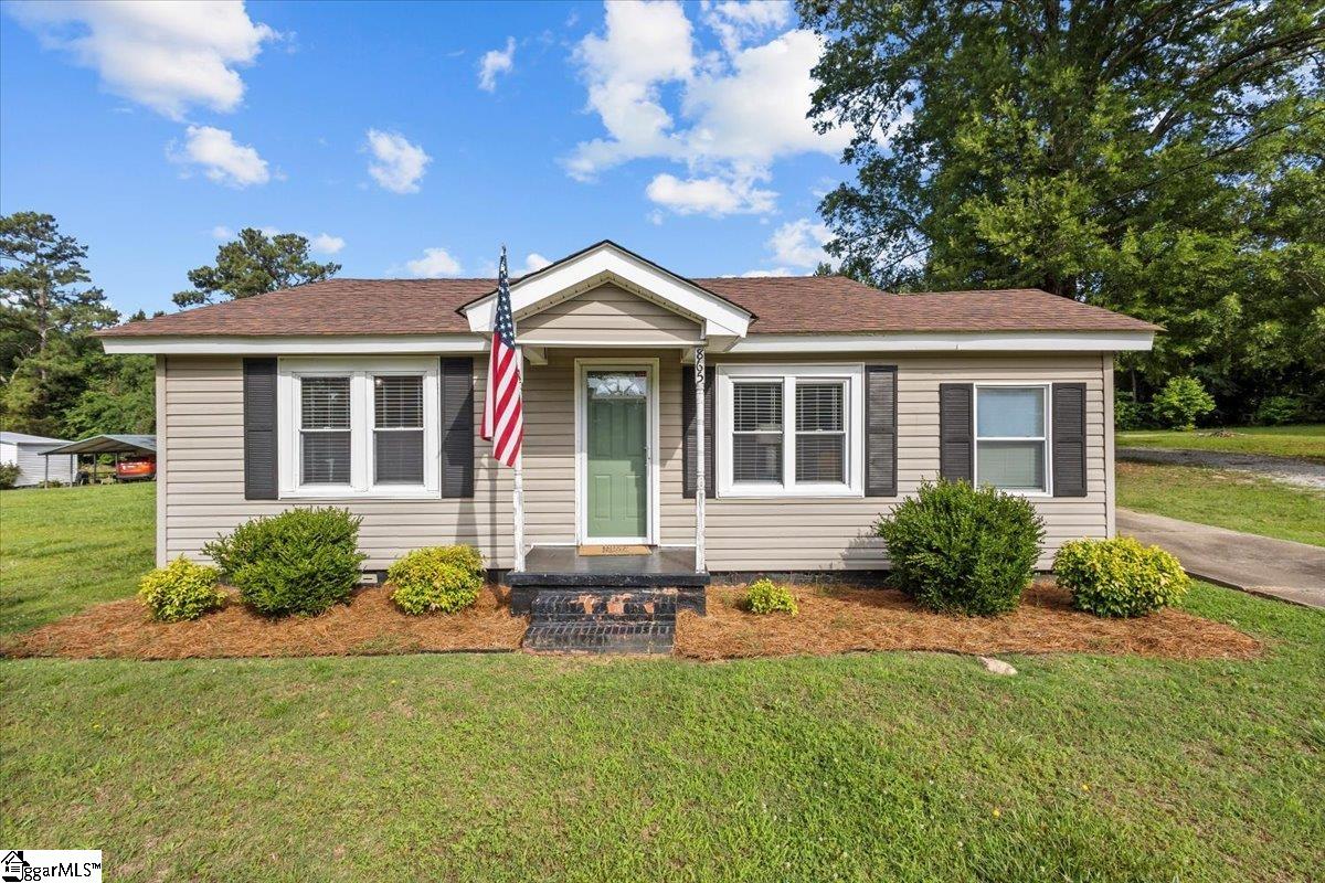865 Lee Road Jonesville, SC 29353 - Photo 1 of 24