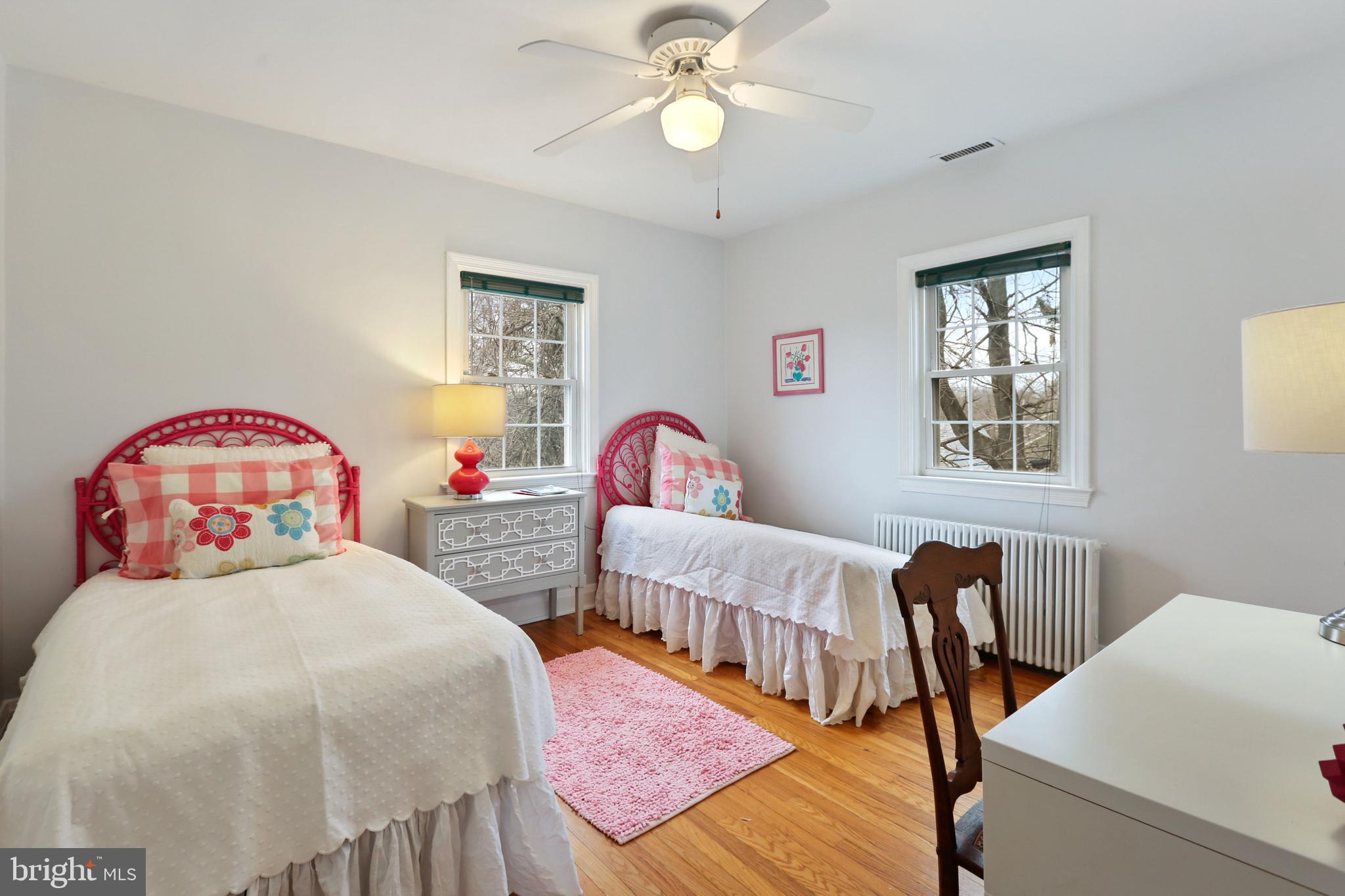 5316 Plymouth Road Baltimore, MD 21214 - Photo 26 of 38 Bedroom (#2) with ceiling fan