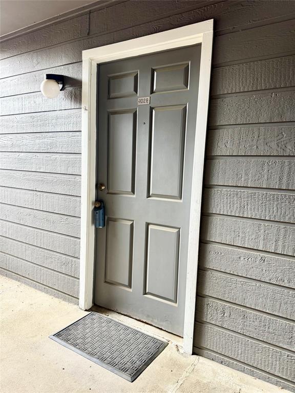 18333 Roehampton Drive, Unit 1028 Dallas, TX 75252 - Photo 2 of 11