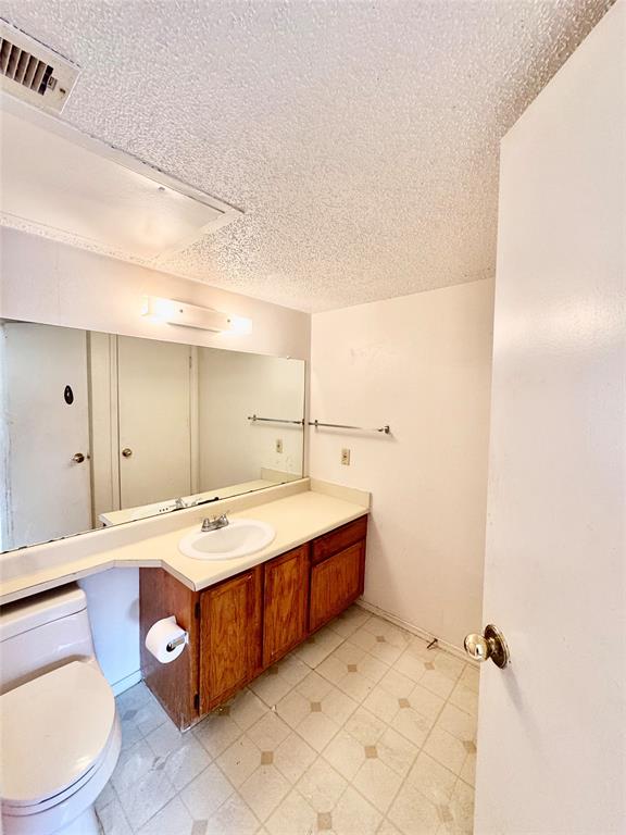 18333 Roehampton Drive, Unit 1028 Dallas, TX 75252 - Photo 5 of 11