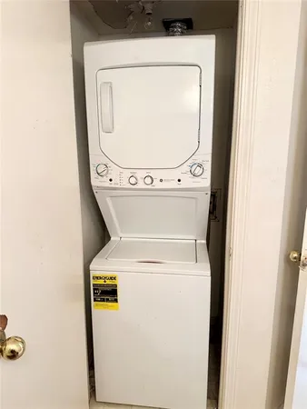 $850 | 18333 Roehampton Drive, Unit 1028, Dallas, TX 75252
