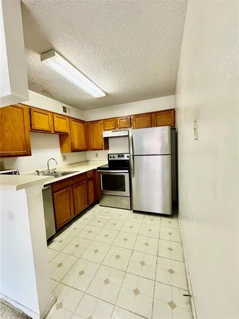 $850 | 18333 Roehampton Drive, Unit 1028, Dallas, TX 75252