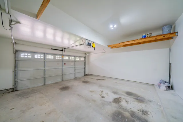 $5,800 | 1415 Sue Barnett Drive, Houston, TX 77018