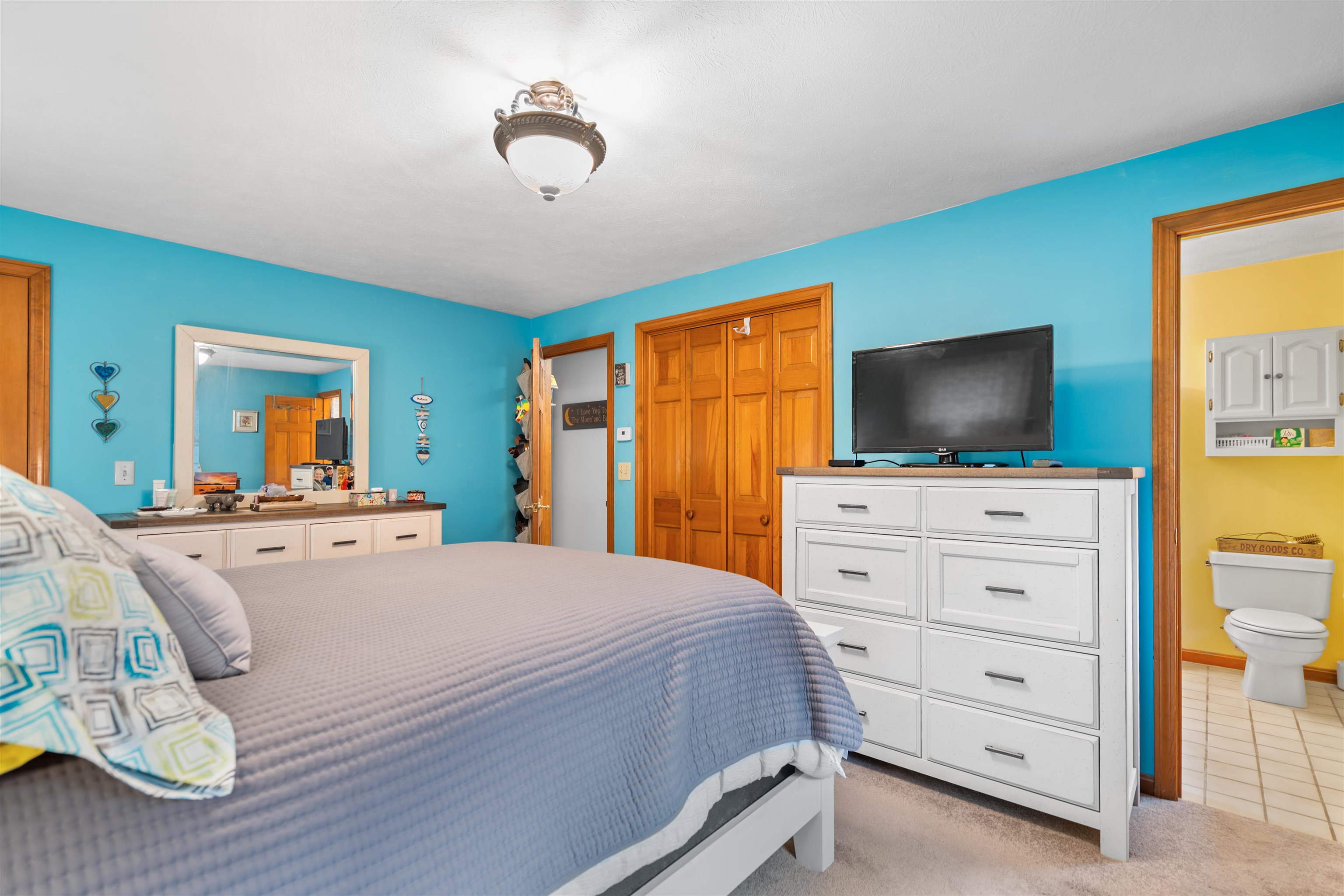 29 Golden Gate Drive Hooksett, NH 03106 - Photo 17 of 36