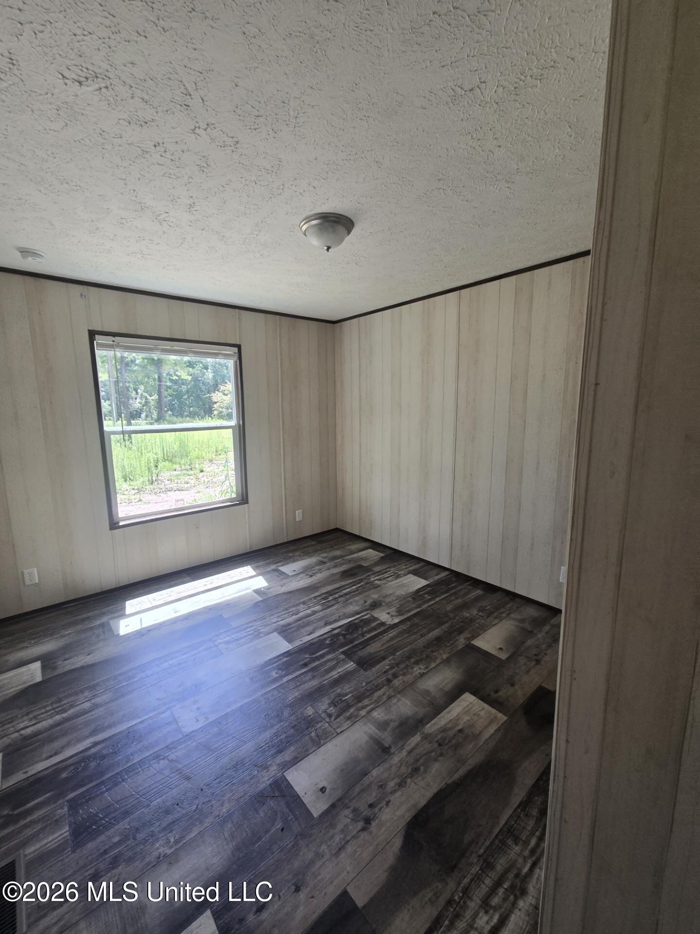 847 Ridge Alley Lumberton, MS 39455 - Photo 7 of 33 652478-Marketing-6-1-26 008