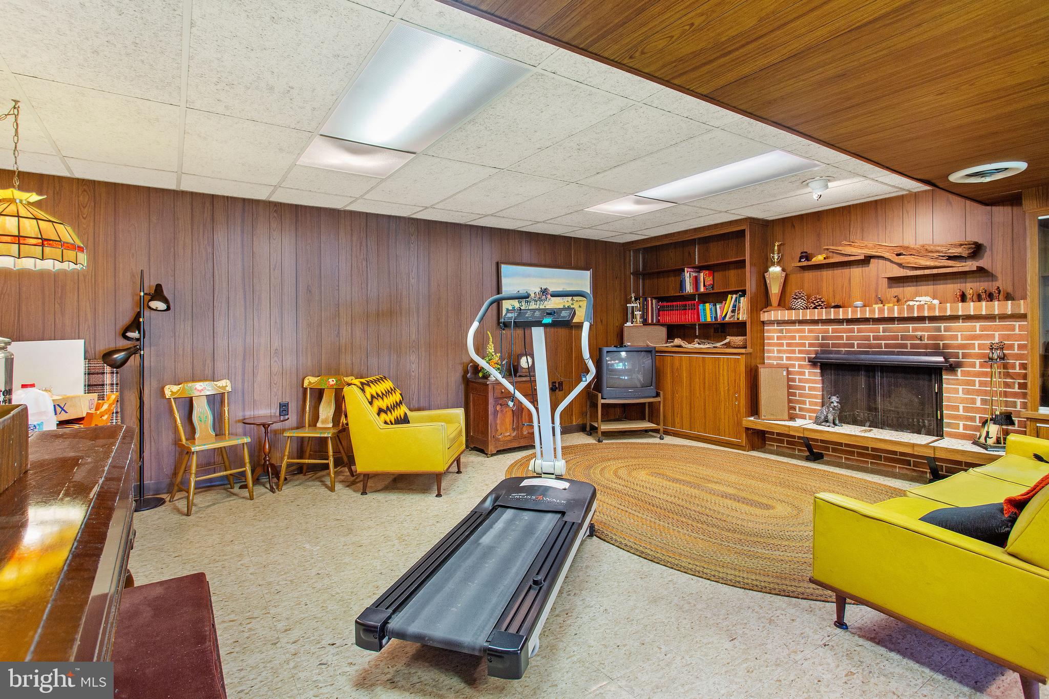 469 Highland Road Red Lion, PA 17356 - Photo 30 of 36 Recreation room