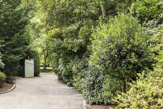 a view of a outdoor space