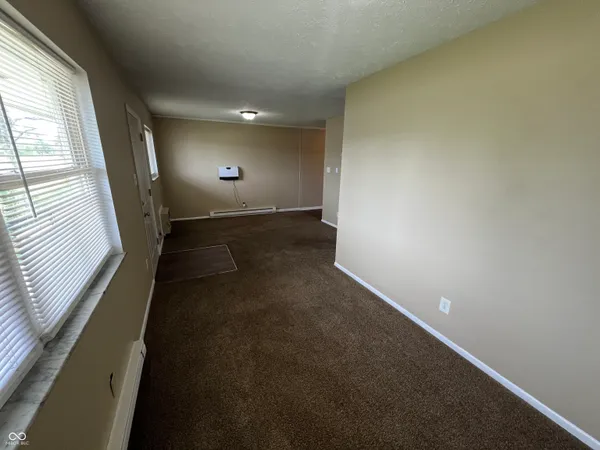 $695 | 3001 North Campbell Avenue, Unit 4, Indianapolis, IN 46218