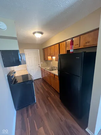 $695 | 3001 North Campbell Avenue, Unit 4, Indianapolis, IN 46218