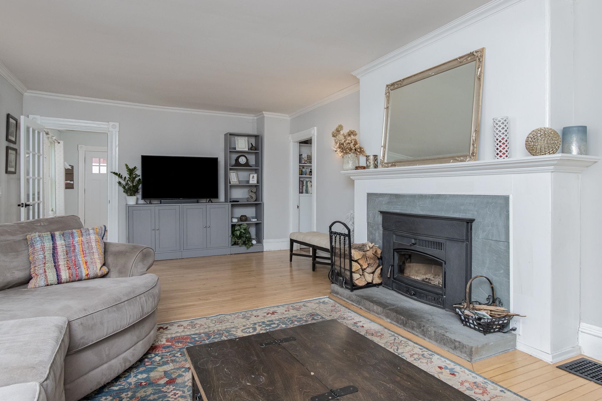 228 Maple Street Hopkinton, NH 03229 - Photo 11 of 54