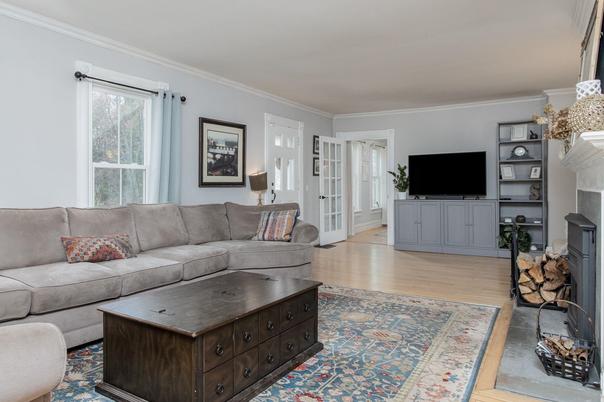 228 Maple Street Hopkinton, NH 03229 - Photo 10 of 54